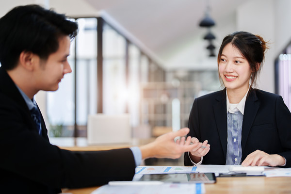 預(yù)算控制咨詢：協(xié)助企業(yè)建立控制體系，確保預(yù)算執(zhí)行