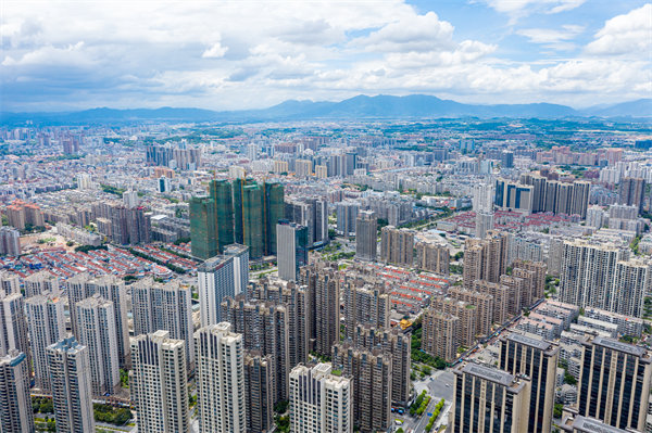 企業(yè)如何借助漳州咨詢公司優(yōu)化市場(chǎng)競(jìng)爭(zhēng)戰(zhàn)略？