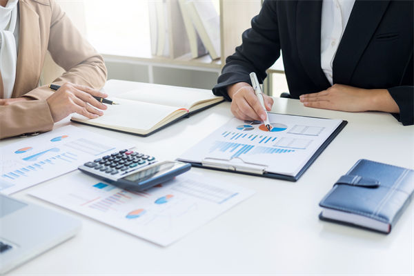 央行5月7日宣布降準降息，對企業(yè)薪酬績效的啟示